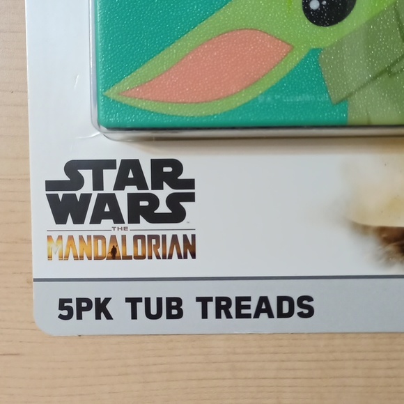 Star Wars Mandalorian Grogu Non Slip Bath Tub Shower Treads Stickers 5 pk - Picture 7 of 7